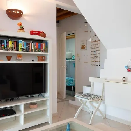Ammos 2 - Seafront Maisonette, Glyfo Beach, Sifnos *