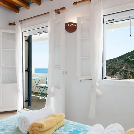 Ammos 2 - Seafront Maisonette, Glyfo Beach, Sifnos