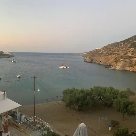 Semesterbostad Ammos 2 - Seafront Maisonette, Glyfo Beach, Sifnos *