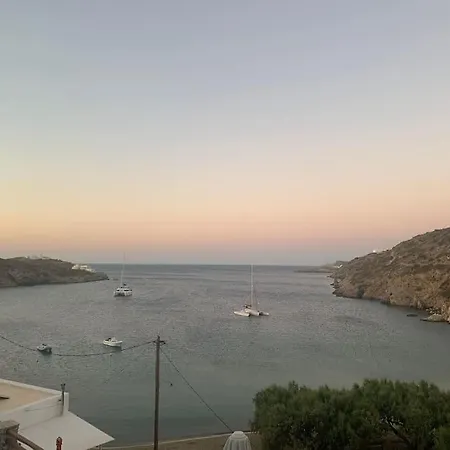 Holiday home Ammos 2 - Seafront Maisonette, Glyfo Beach, Sifnos