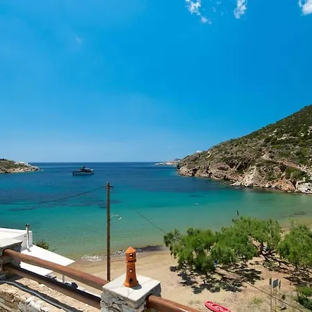 Ammos 2 - Seafront Maisonette, Glyfo Beach, Sifnos Semesterbostad