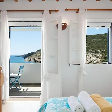 Ammos 2 - Seafront Maisonette, Glyfo Beach, Sifnos Semesterbostad *