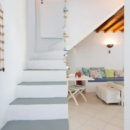Ammos 2 - Seafront Maisonette, Glyfo Beach, Sifnos Semesterbostad