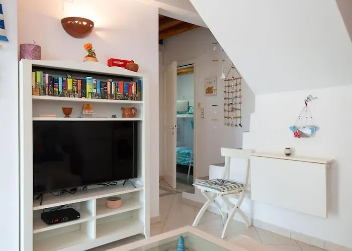 Ammos 2 - Seafront Maisonette, Glyfo Beach, Sifnos *